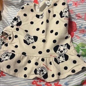 Adorable top like new 101 Dalmatians